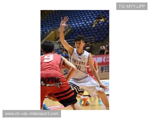 CBA年轻球员持续获得出场机会，成长速度明显提升