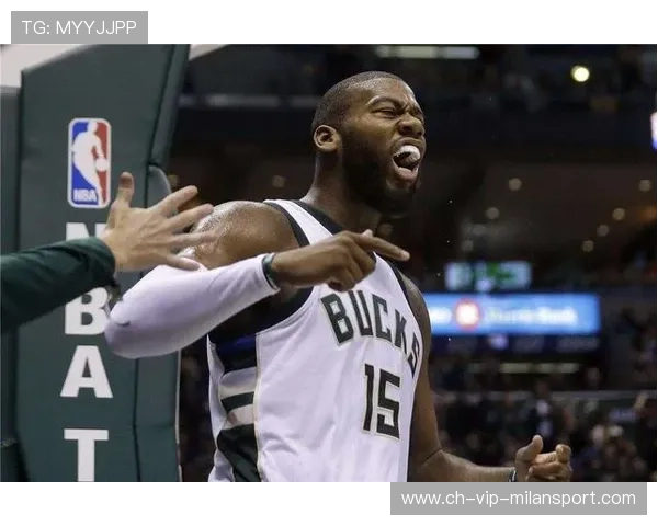 米切尔连续攻入内线，骑士攻势不断升级