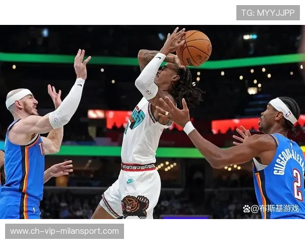 NBA莫兰特腾空暴扣,全场尖叫!震撼瞬间成就篮球传奇 NBA莫兰特腾空暴扣,全场尖叫!震撼瞬间成就篮球传奇